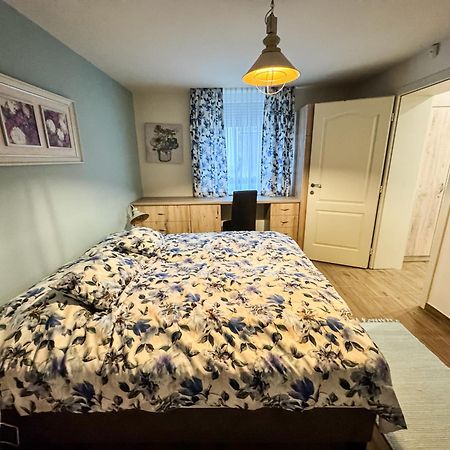 Bed and Breakfast Dreko Panzio & Borbisztro Győrújbarát Esterno foto